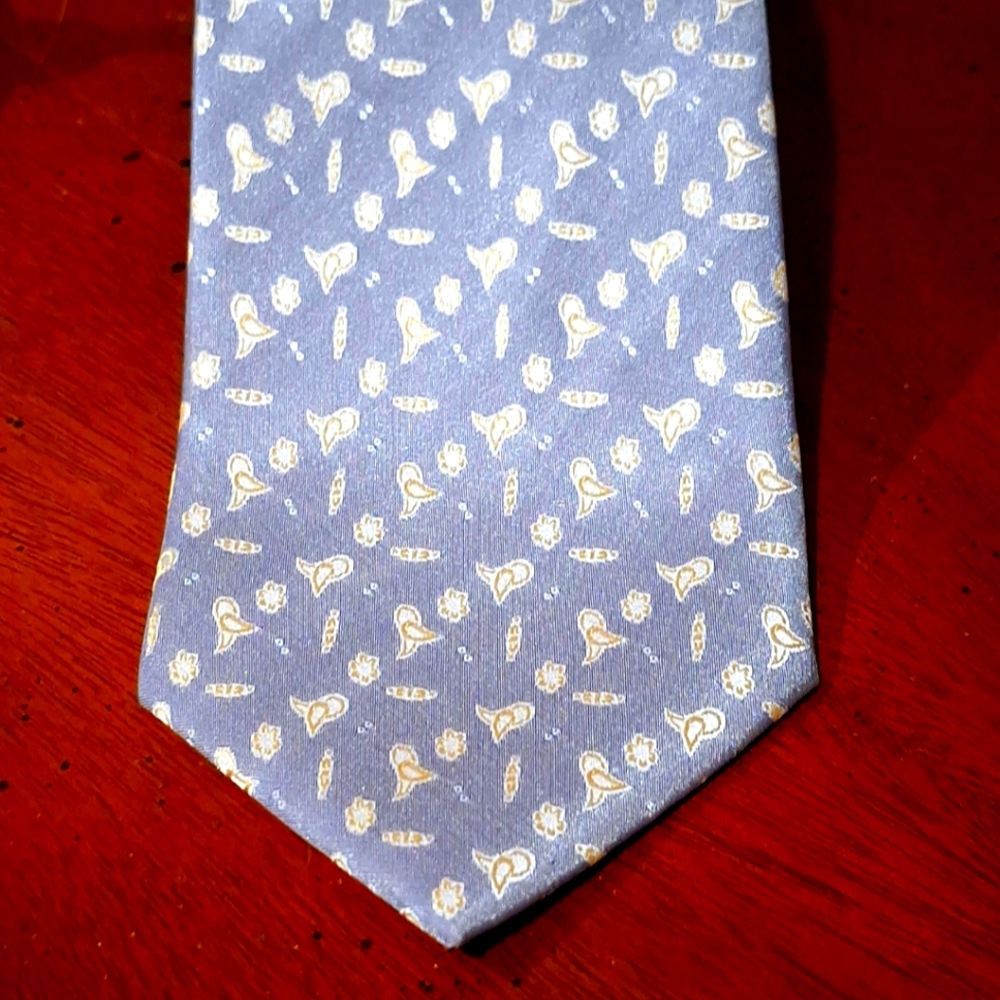Gorgeous Hermes By Paris 100% Silk Handmade Grey/Yellow Tie. Dry Cleaned.